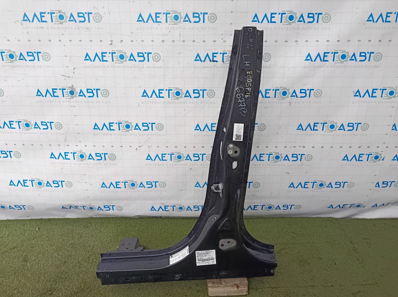 Body pillar central left Ford Ecosport 18-22 on the body, bumps