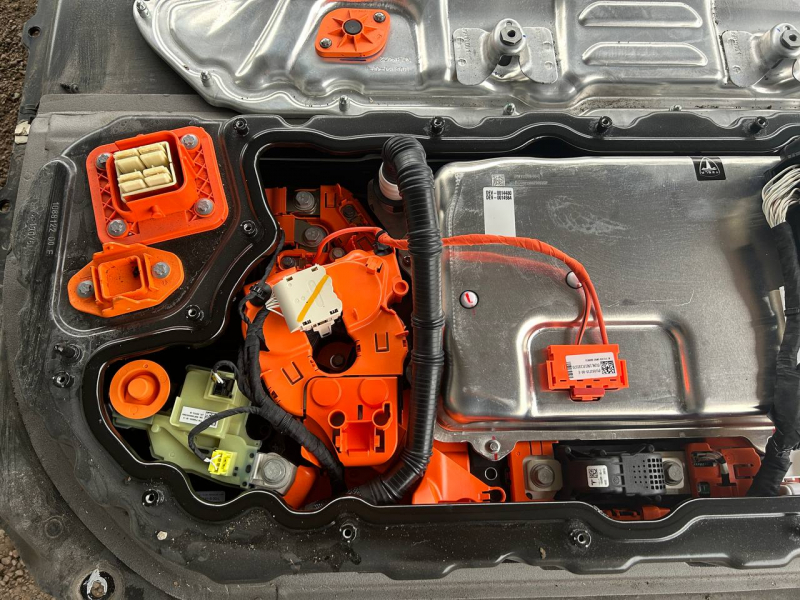 Tesla Model 3 18-20 53kWh RWD battery pack, complete with 350V Li-ion cells