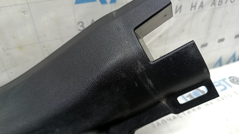 Volvo XC60 18-25 rear right door sill trim, black, scratches