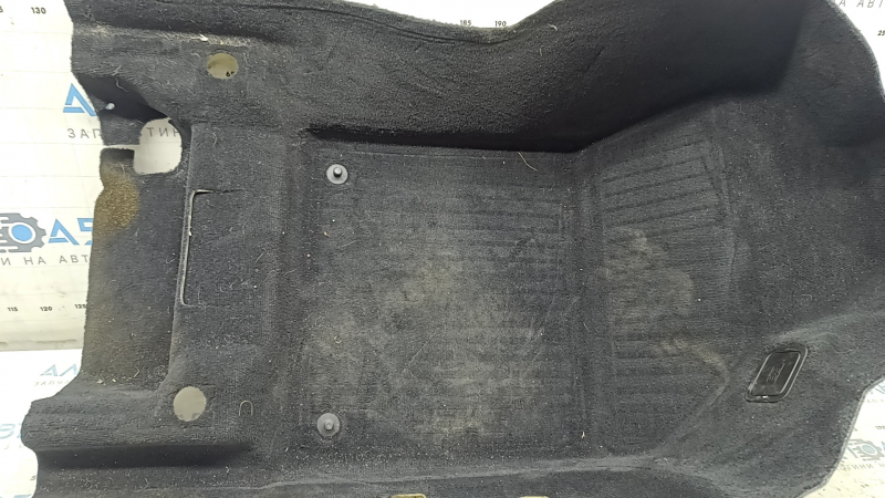 Volvo XC60 18-25 black front right floor covering, for cleaning