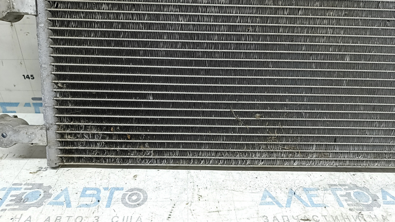 Volvo XC60 18-25 T5, T6, T8 air conditioner condenser radiator with dented honeycomb