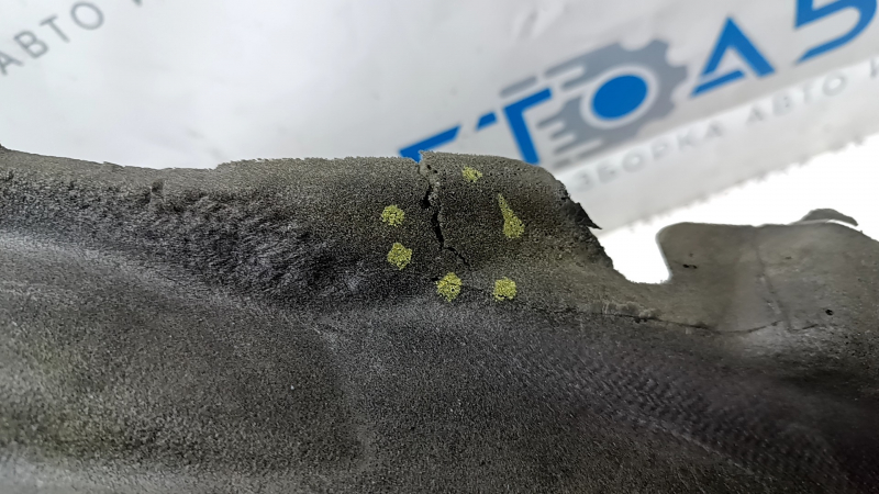 Tesla Model Y 20-25 Type 1 rear lower left fender arch soundproofing, tears