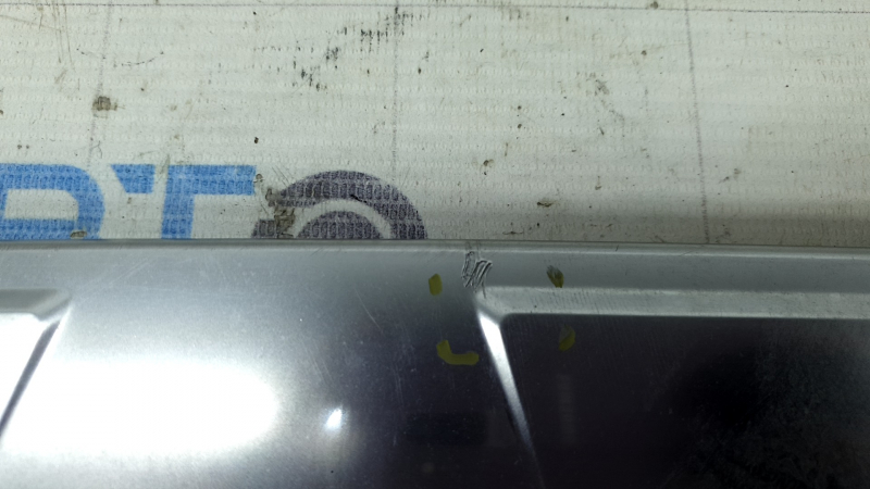 Nissan Rogue 21-23 rear bumper trim, chrome, scratches