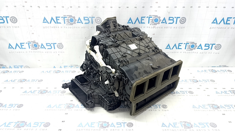 The bare heater housing of the Honda CRV 20-22 hybrid dual-zone air conditioner