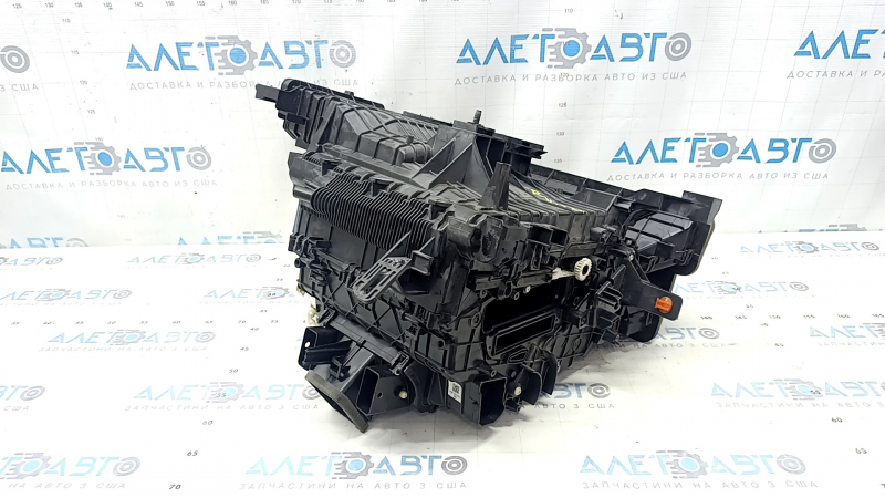 The bare heater housing of the Honda CRV 20-22 hybrid dual-zone air conditioner
