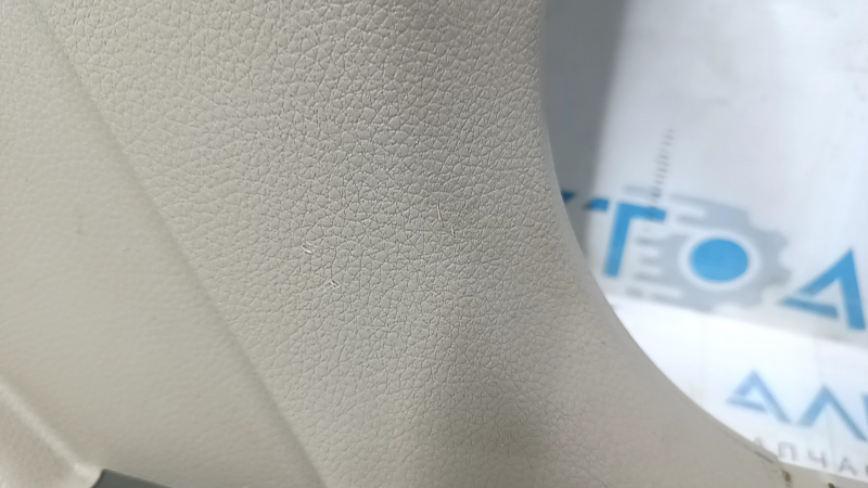 Center pillar trim lower right Nissan Rogue 14-20 beige, scratches