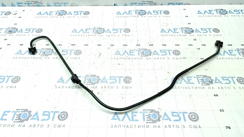 Cooling return pipe to the radiator tank of the Kia Sorento 21-25 HEV, PHEV