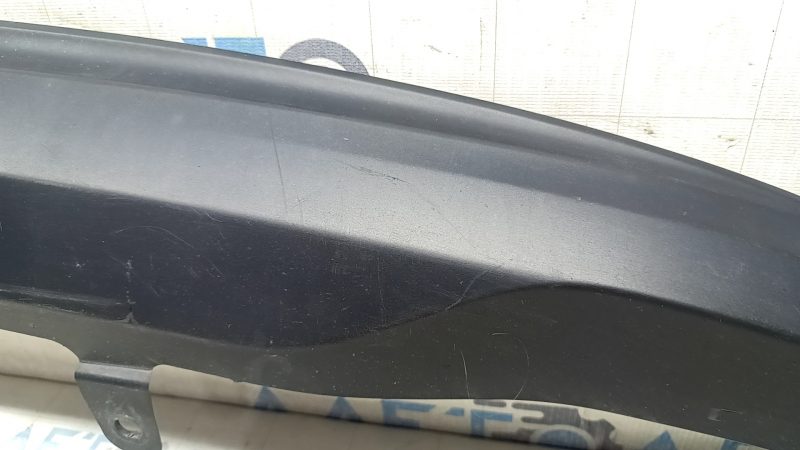 Toyota Camry v55 15-17 usa LE rear bumper lip, scratches