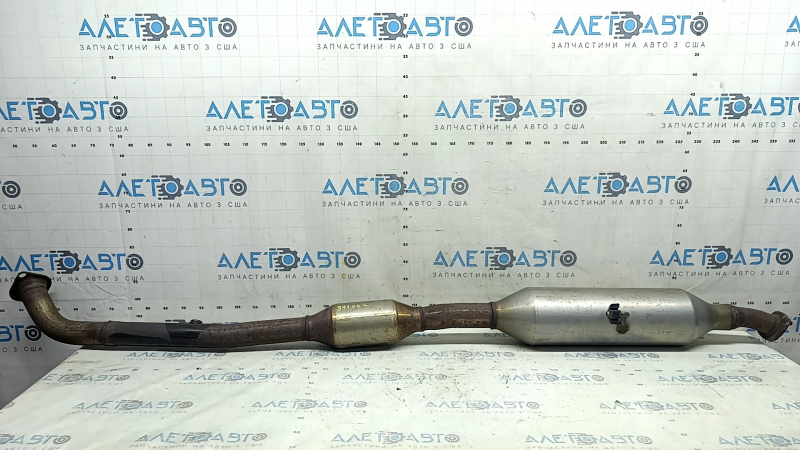 Toyota Camry V55 15-17 Hybrid USA exhaust pipe with catalytic converter, rusty, studs sawed off