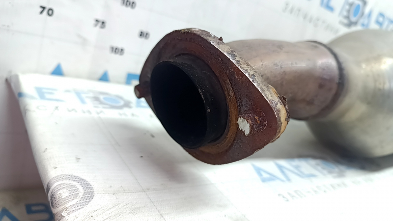 Toyota Camry V55 15-17 Hybrid USA exhaust pipe with catalytic converter, rusty, studs sawed off