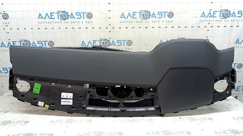 Audi A6 C8 19-24 dashboard with AIRBAG, no projection, black with dark gray, rusty squib