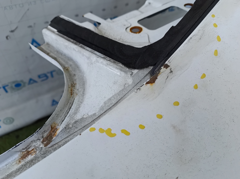 Quarter wing rear right Toyota Camry v50 12-14 USA on the body, white, rusty, dents