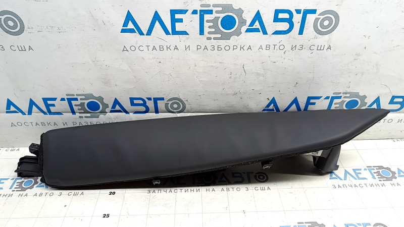 Right 2nd row seat side bolster for Audi E-Tron 19-23, black leather