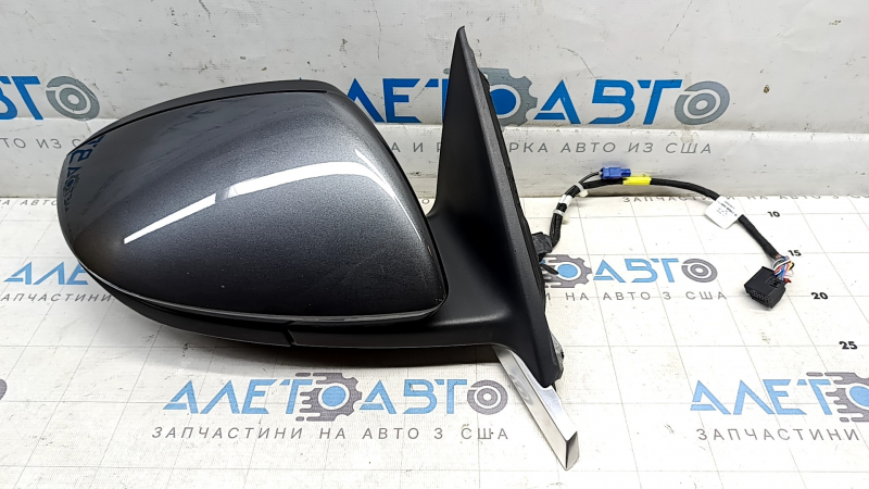 Right side mirror assembly for Audi E-Tron 19-23, heated, auto-dimming, BSM, camera with chrome molding, body-color, graphite LZ7S