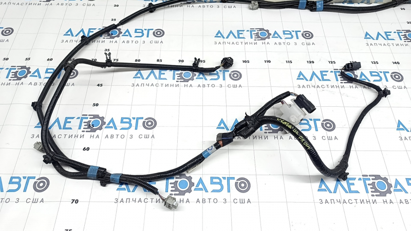 Toyota Venza 21 front bumper wiring for parking sensors and fog lights