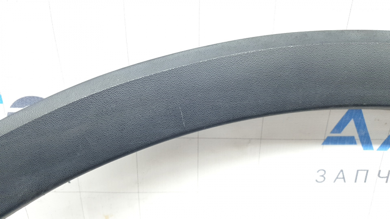 Rear right fender arch trim for VW Tiguan 18-24, structure, broken fasteners, scratches