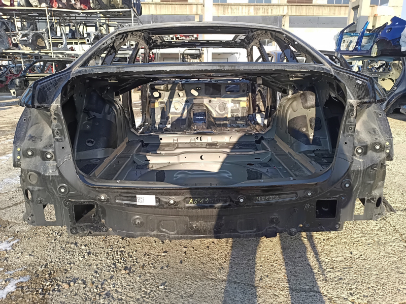 The rear panel of the Audi A6 C8 19-24, assembled in 2 parts, on the body, black