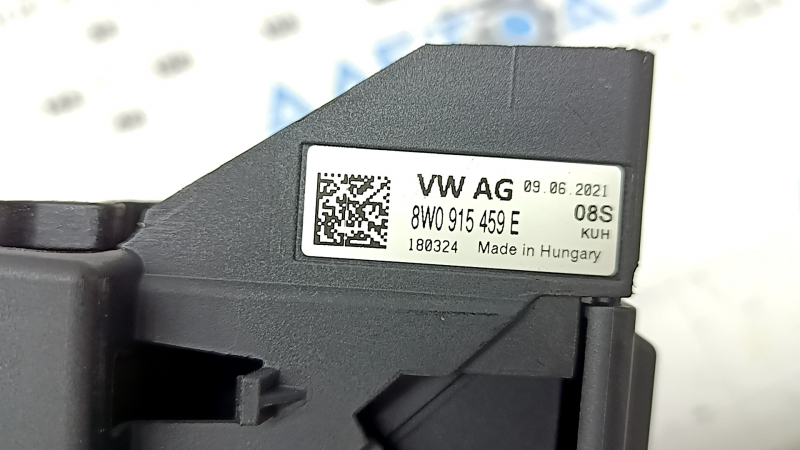 Positive terminal of the Audi A5 F5 battery, 17-24 type 1, with a squib