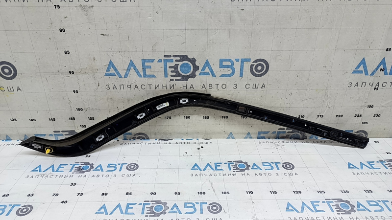 Upper left rear fender molding for Jeep Compass 17-26, chrome, scratches