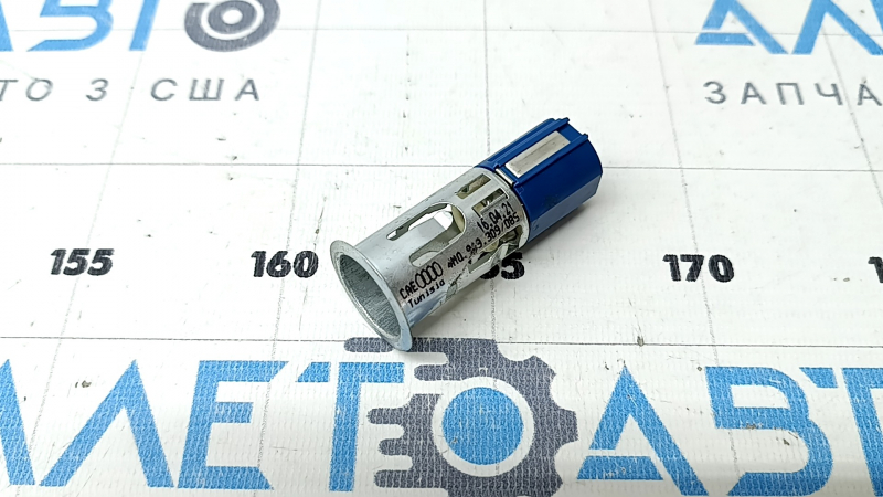 Cigarette lighter for the center console of the Audi A5 F5 17-24