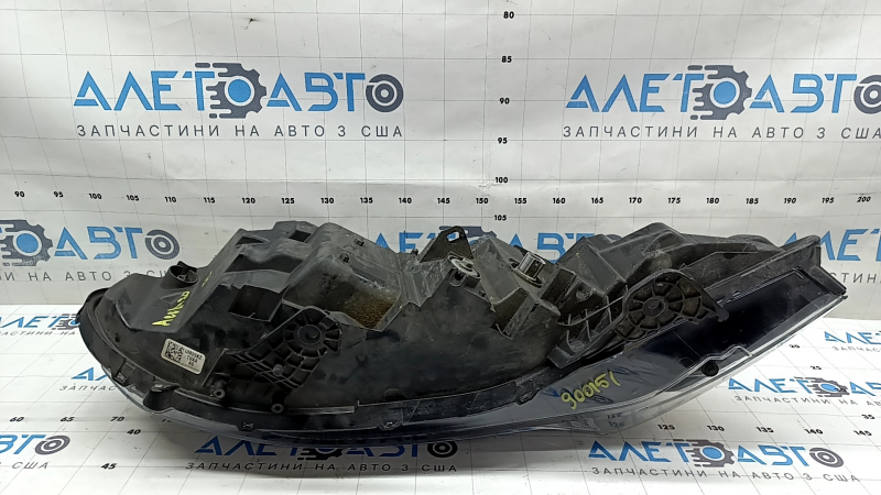 Left front headlight for a Honda Accord 18-22 Touring hybrid, sand, scuffed, scratches
