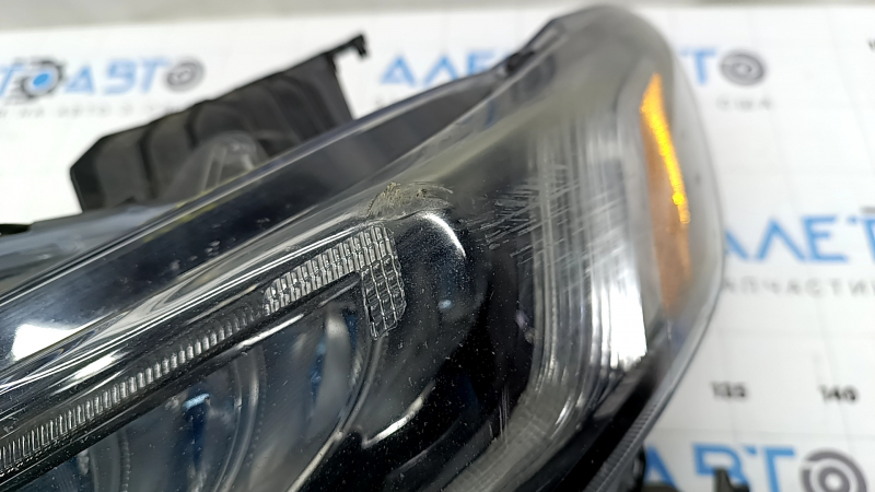 Left front headlight for a Honda Accord 18-22 Touring hybrid, sand, scuffed, scratches