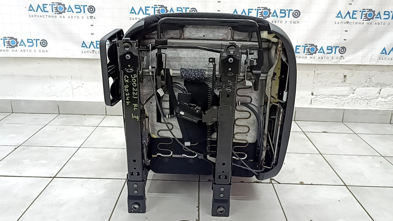 Mazda CX-90 24-26 2nd row left seat with AIRBAG, black leather, perforated for 7 seats