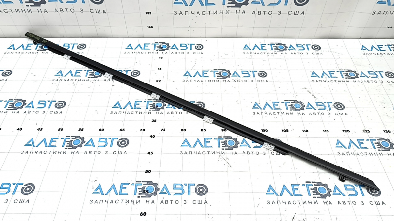 Mazda CX-90 24-26 black door-glass molding, central, front right