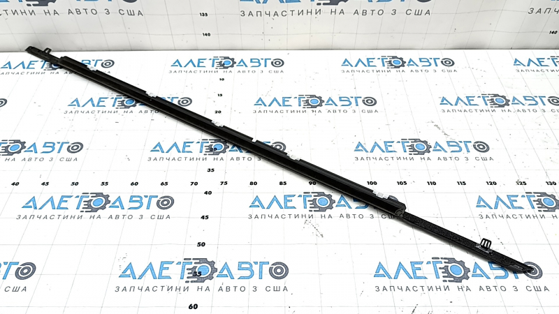 Mazda CX-90 24-26 black door-glass molding, central, front right