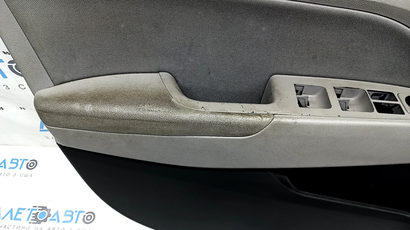 Front left door panel for Hyundai Elantra AD 19-20, gray, rubber armrest, gray cloth insert, gray molding, scratches, dry-cleanable