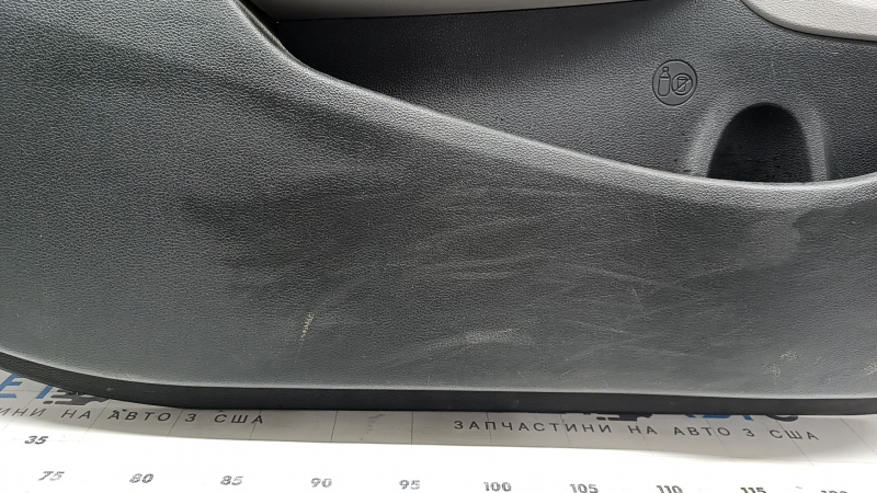 Front left door panel for Hyundai Elantra AD 19-20, gray, rubber armrest, gray cloth insert, gray molding, scratches, dry-cleanable