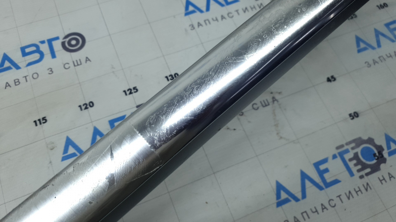 Left longitudinal roof rail for Audi Q5 8R 09-17, chrome, scratches, glued on
