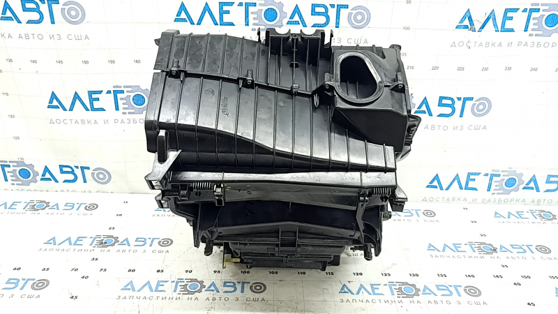 The bare heater housing of a Porsche Macan 15-26