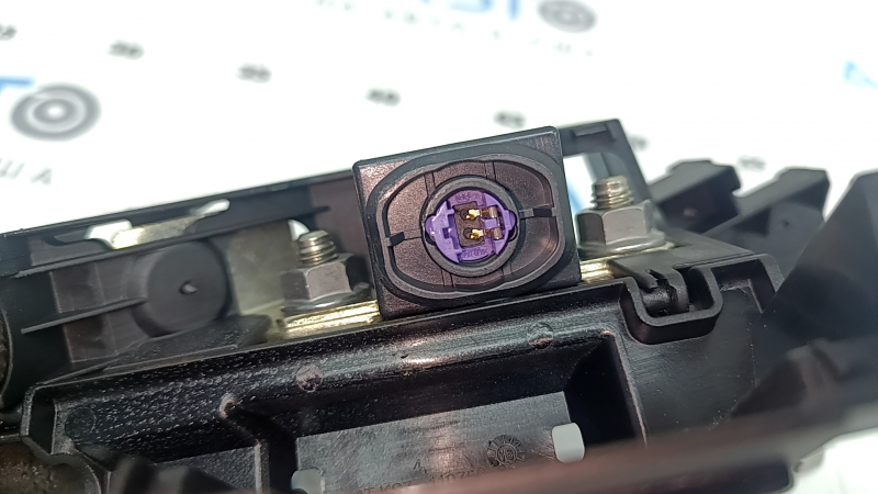 Positive terminal of the Audi A4 B9 17-25 battery with a squib, without a cover