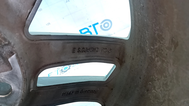 Wheel rim R18x8J ET46 Audi A3 8V 17-20 style C2R, curb, in need of repair