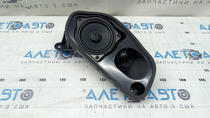 Left rear pillar speaker BMW X7 G07 19-26 complete Harman Kardon, dented