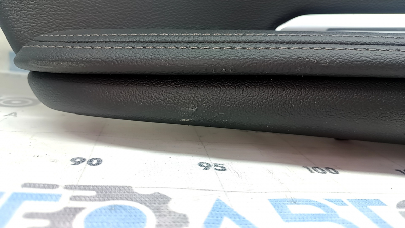 BMW X7 G07 19-22 rear left upper arch trim, Vernasca leather, Schwarz, Fineline/metal wood insert with molding, black leather armrest, dented, scratches, bumps, broken fastener