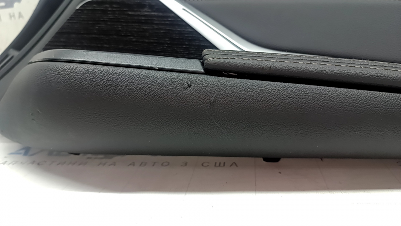BMW X7 G07 19-22 rear right upper arch trim, Vernasca leather, Schwarz, Fineline/metal wood insert with molding, black leather armrest, dented, scratches, bumps, broken fasteners