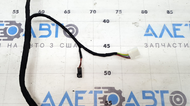 Wiring for the passenger seat of the BMW X7 G07 19-22 for electric and heated