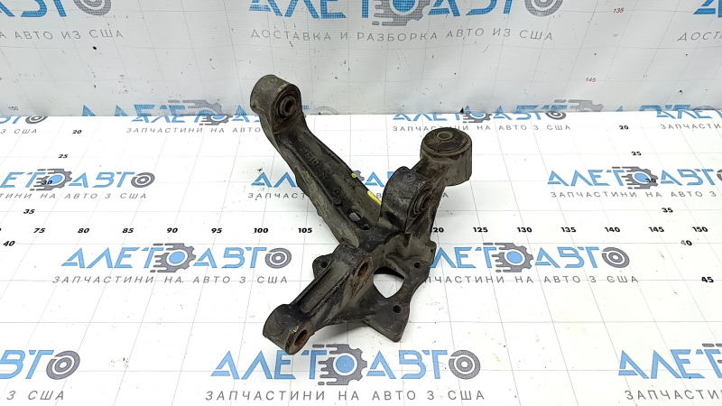 Rear right axle trunnion Toyota Avalon 05-12