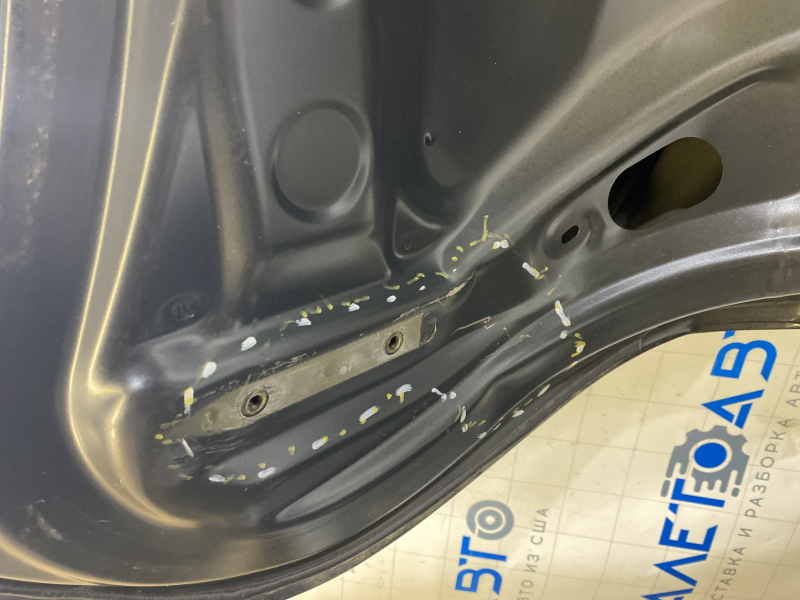 Toyota Camry V40 Graphite 1G3 Trunk Lid, Dents, Bumps, Corrosion