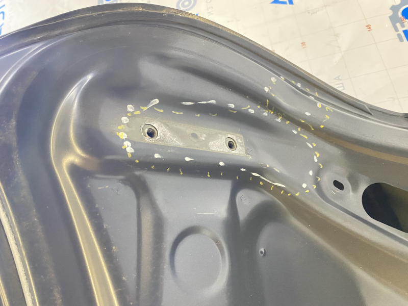 Toyota Camry V40 Graphite 1G3 Trunk Lid, Dents, Bumps, Corrosion