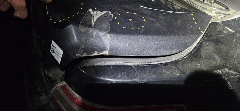 Toyota Camry V40 Graphite 1G3 Trunk Lid, Dents, Bumps, Corrosion