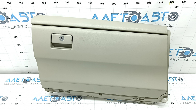 Toyota Camry v40 glove compartment, beige, needs cleaning, scratches, keyless