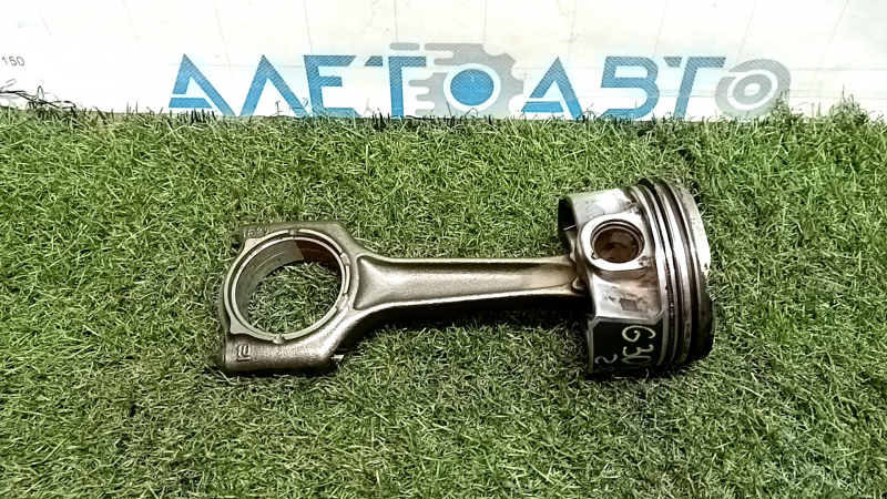 Connecting rod with piston 1pc BMW 5 G30 17-19 B46B20B 2.0T h:51.0 d:82.0