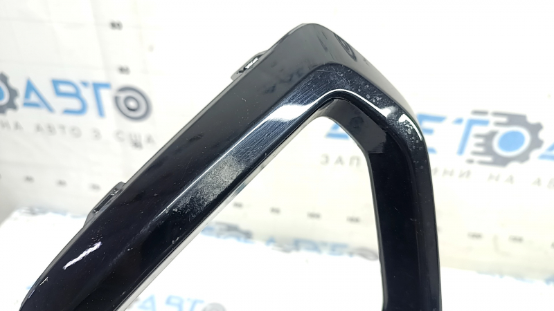Left front bumper lip trim for Honda CRV 23-26 HEV, gloss black, sand, scratches, broken mount
