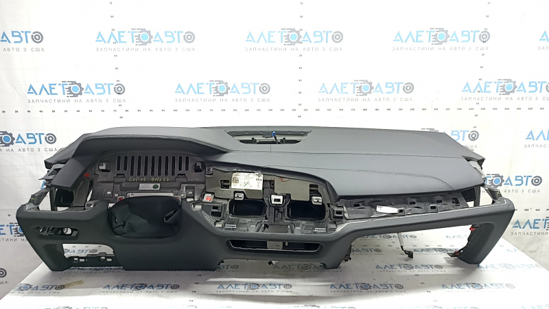 BMW X5 G05 19-23 black dashboard with AIRBAG, with projection, scratches, dents