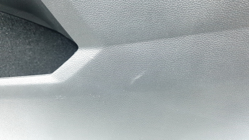 Door trim, rear right card, VW Tiguan 22-24, black, armrest, leather, black, white stitching, insert, leather, black, with handle, scratches, worn