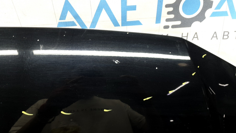 Bare hood of Audi Q5 80A 18-24 aluminum, black LY9T, chips, bump