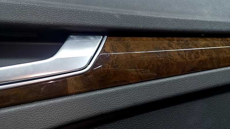 Door trim panel, front right, Audi Q5 80A 18-20, black, with wood insert, black armrest, Bang & Olufsen, with handle and overlays, scratches